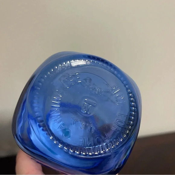 Pioneer Woman Blue Glass Drinking cups with lids and straws set of 2 - Picture 3 of 4